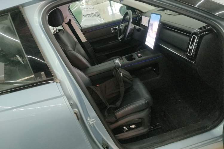 Used Chery Explore 06 C-DM 2024 Luxury Model Right Front Seat