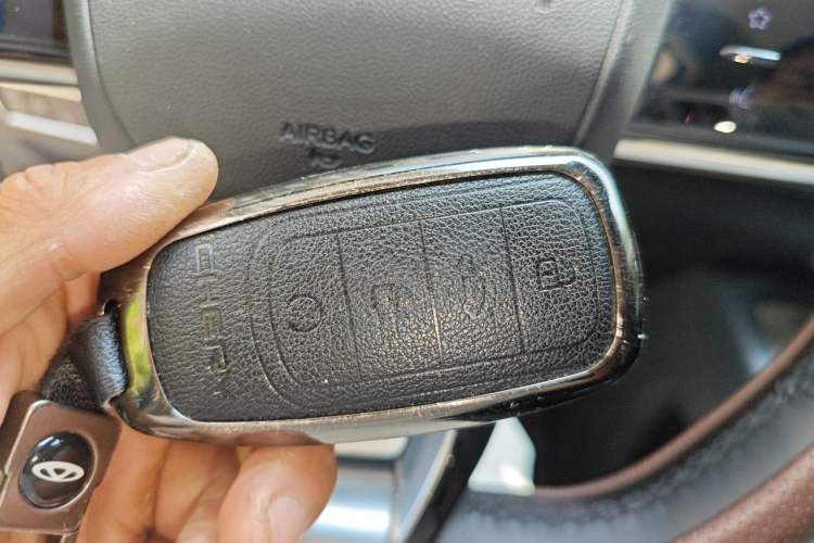 Used Chery Explore 06 C-DM 2024 Luxury Model Vehicle Key