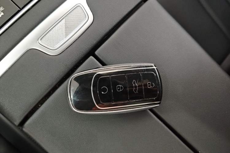 Used Chery Explore 06 C-DM 2024 Luxury Model Vehicle Key