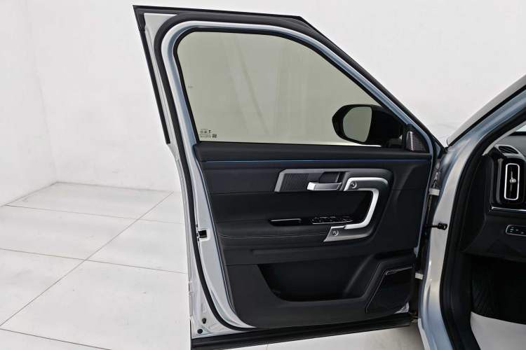 Used Chery Explore 06 C-DM 2024 Luxury Model Interior 2