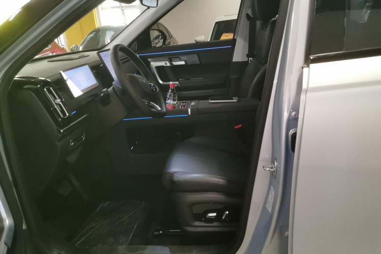 Used Chery Explore 06 C-DM 2024 Luxury Model Left Front Seat