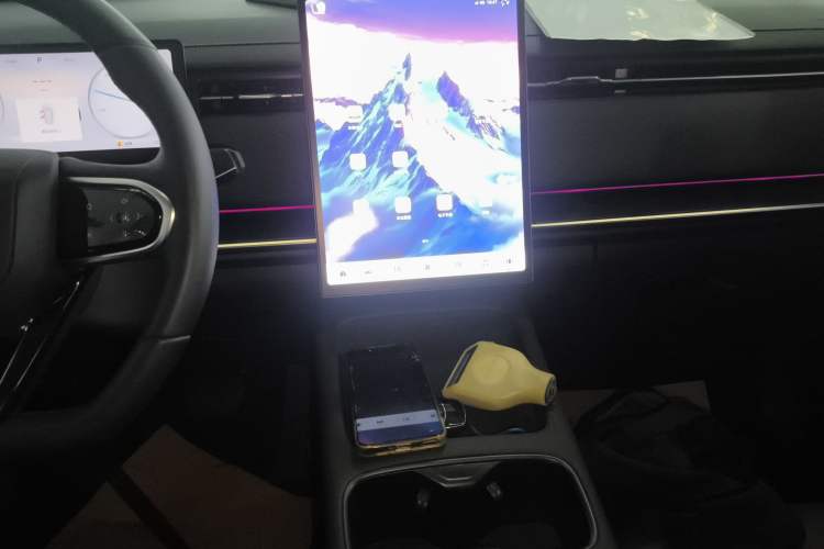 Used Chery Explore 06 C-DM 2024 Luxury Model Audio And AC Panel