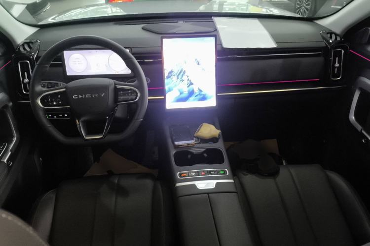 Used Chery Explore 06 C-DM 2024 Luxury Model Center Console
