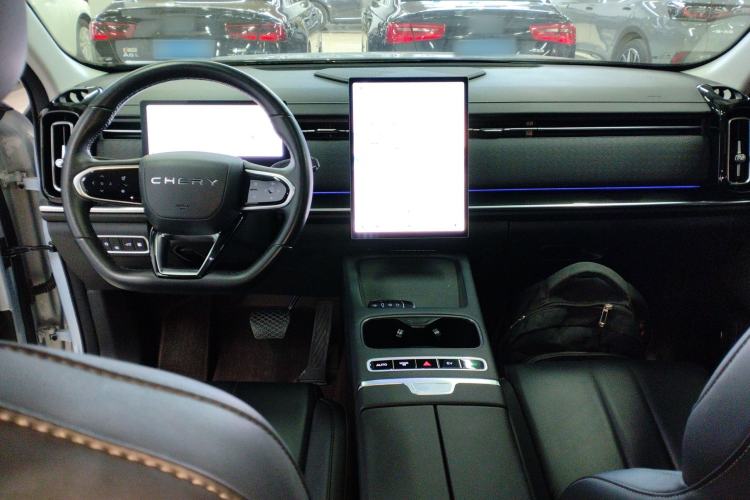 Used Chery Explore 06 C-DM 2024 Luxury Model Center Console