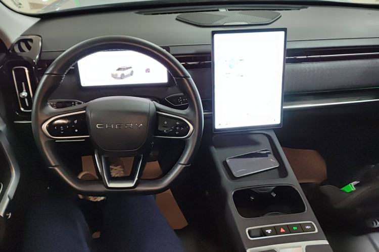 Used Chery Explore 06 C-DM 2024 Luxury Model Center Console