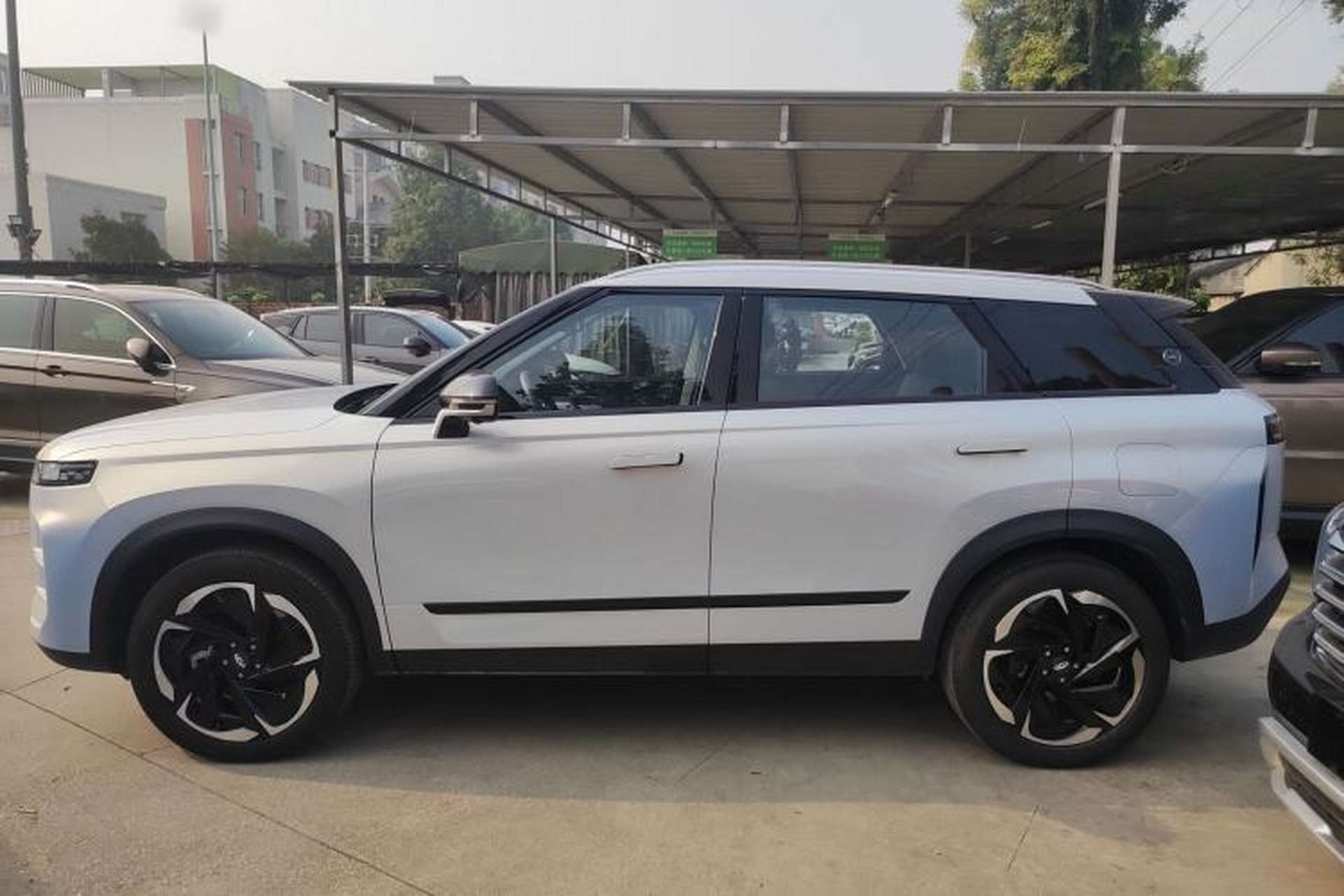 Used Chery Explore 06 C-DM 2024 Luxury Model Exterior 3