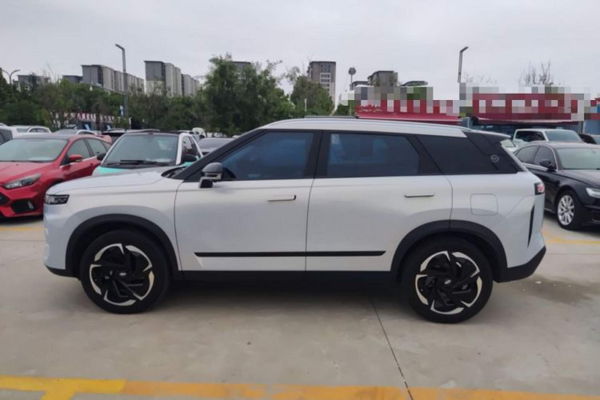 Used Chery Explore 06 C-DM 2024 Luxury Model Exterior 3