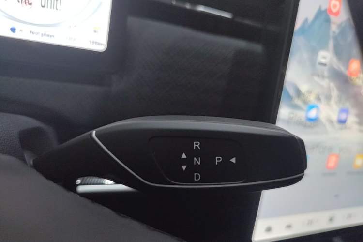 Used Chery Explore 06 C-DM 2024 Luxury Model Gear Lever