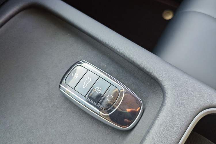 Used Chery Explore 06 C-DM 2024 Luxury Model Interior 1