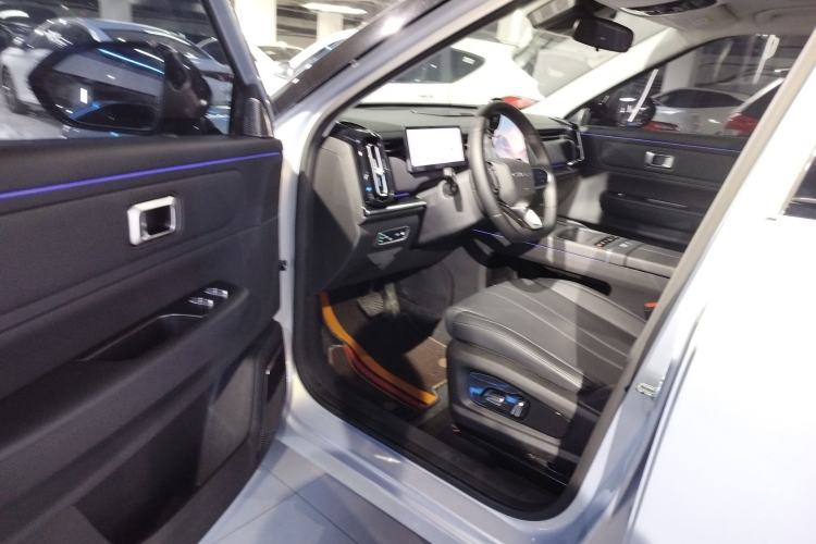 Used Chery Explore 06 C-DM 2024 Luxury Model Interior 3