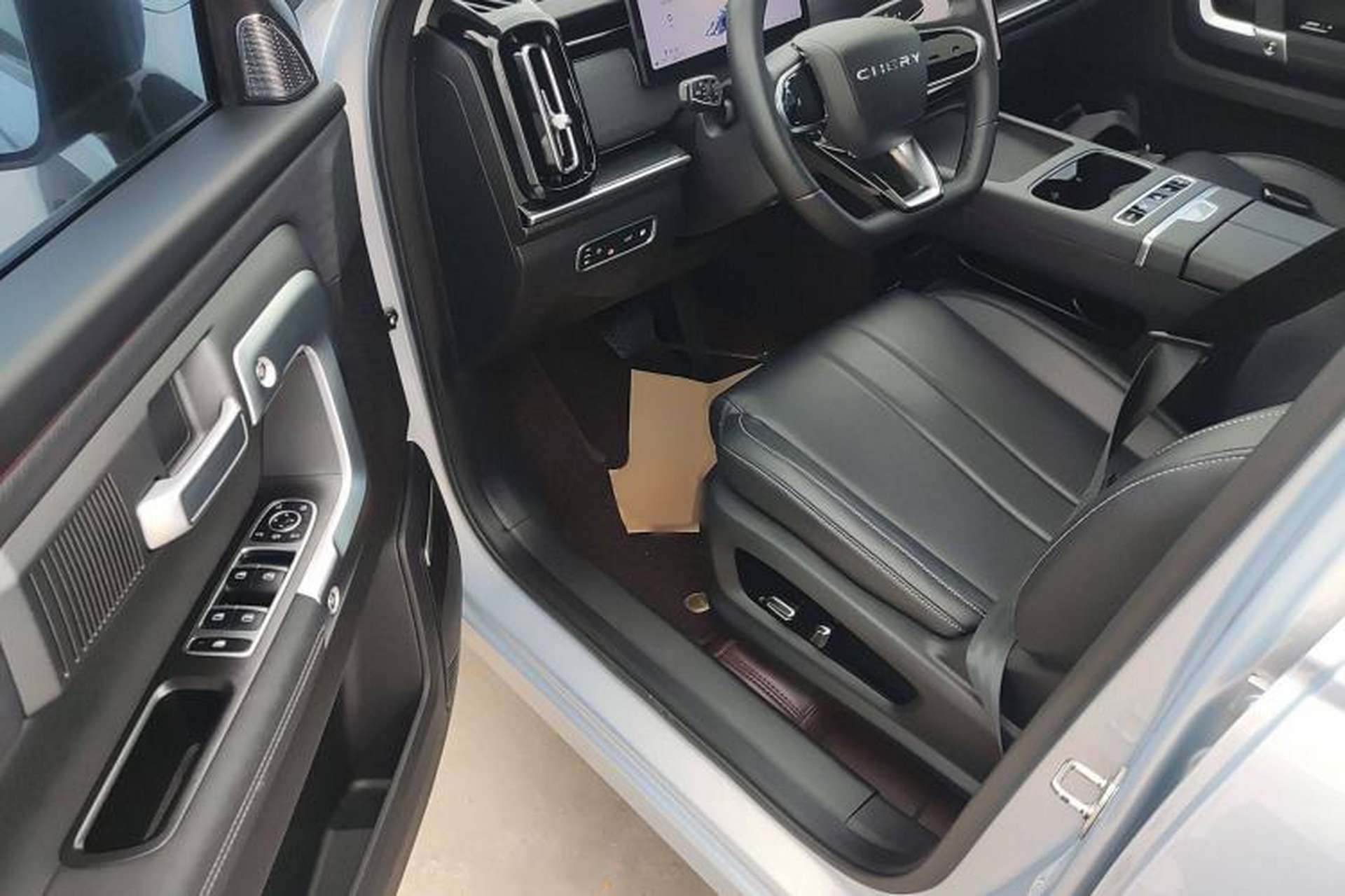 Used Chery Explore 06 C-DM 2024 Luxury Model Interior 3