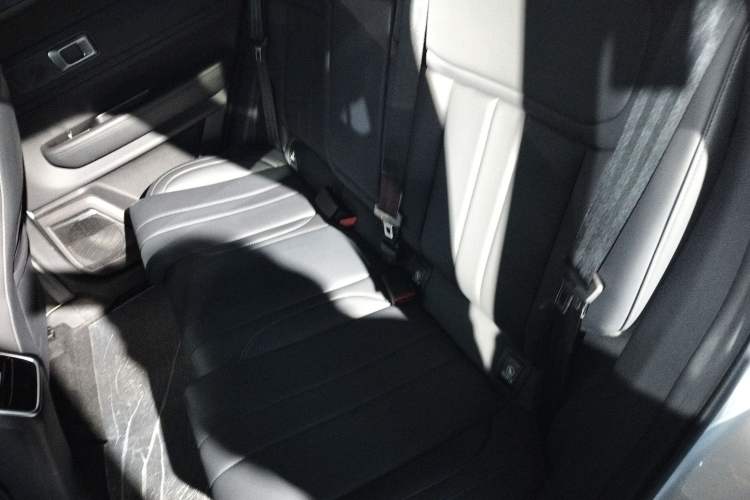 Used Chery Explore 06 C-DM 2024 Luxury Model Interior 4