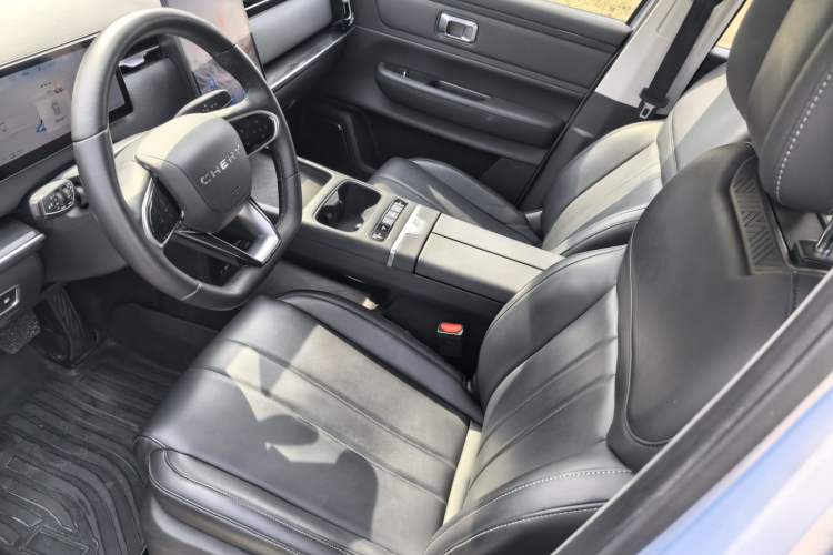 Used Chery Explore 06 C-DM 2024 Luxury Model Left Front Seat