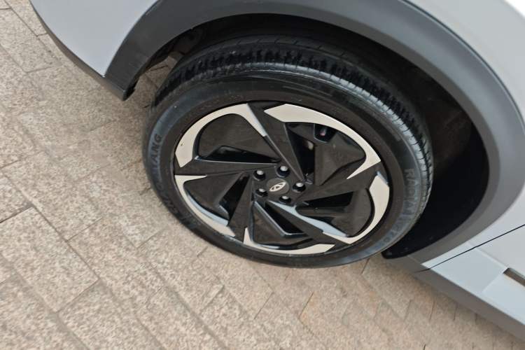Used Chery Explore 06 C-DM 2024 Luxury Model Left Front Wheel Hub