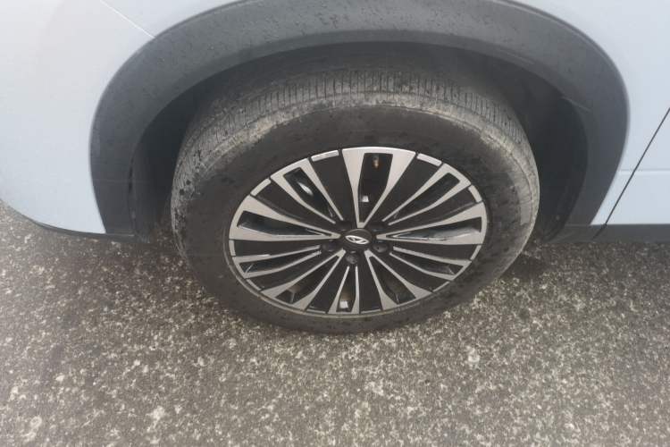 Used Chery Explore 06 C-DM 2024 Comfort Model Left Front Wheel Hub