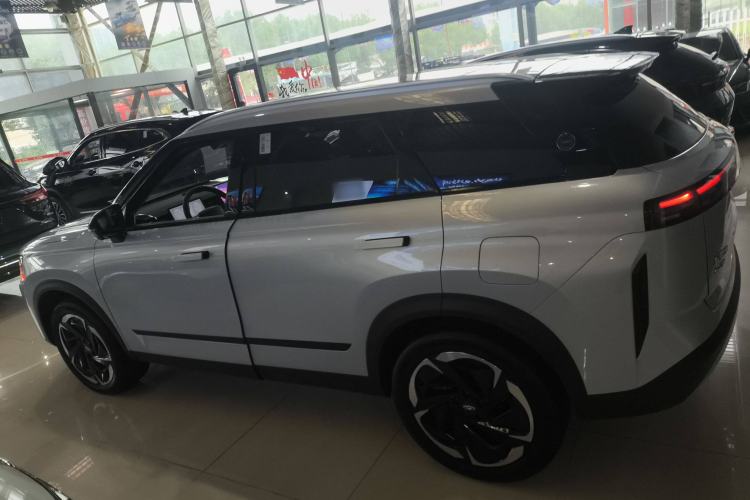 Used Chery Explore 06 C-DM 2024 Luxury Model Left Side