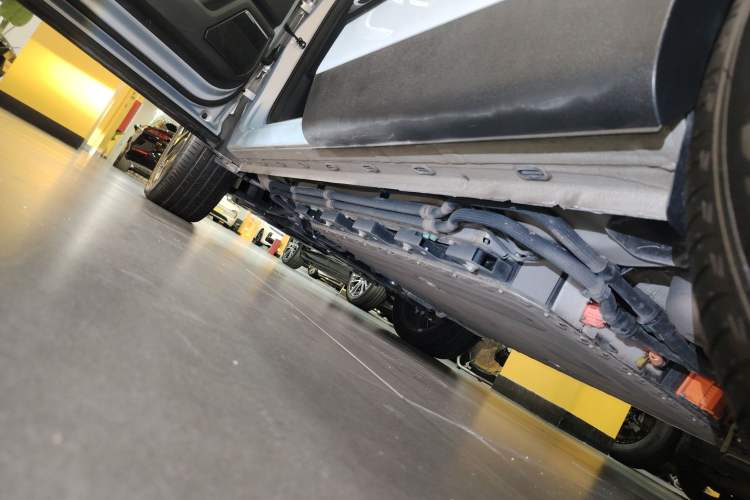 Used Chery Explore 06 C-DM 2024 Luxury Model Left Side Sill