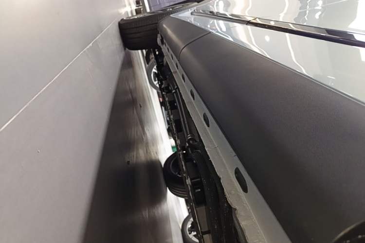 Used Chery Explore 06 C-DM 2024 Luxury Model Left Side Sill