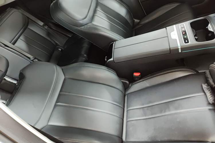 Used Chery Explore 06 C-DM 2024 Luxury Model Right Front Seat