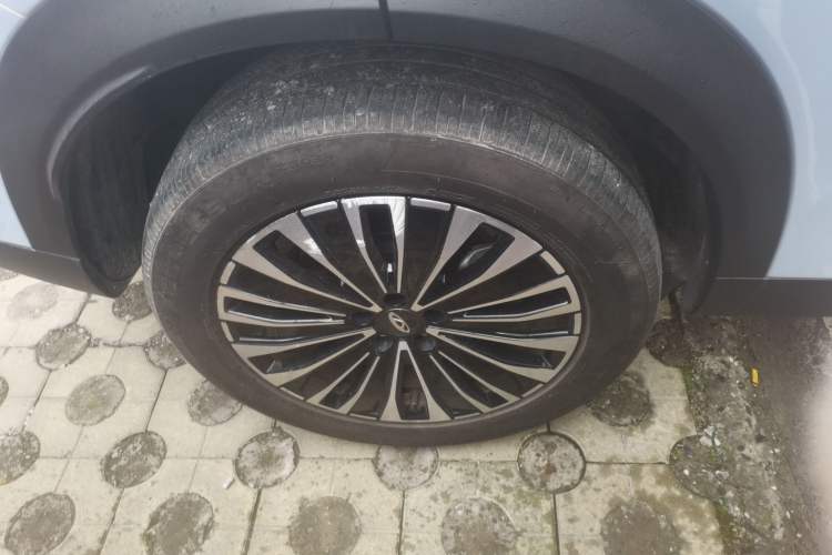 Used Chery Explore 06 C-DM 2024 Comfort Model Right Rear Wheel Hub