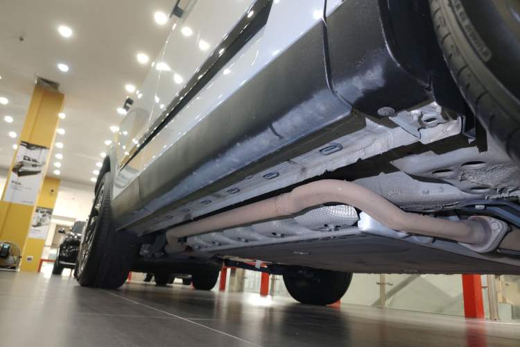 Used Chery Explore 06 C-DM 2024 Luxury Model Right Side Sill