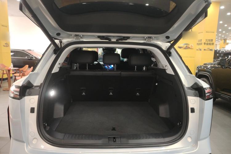Used Chery Explore 06 C-DM 2024 Luxury Model Trunk
