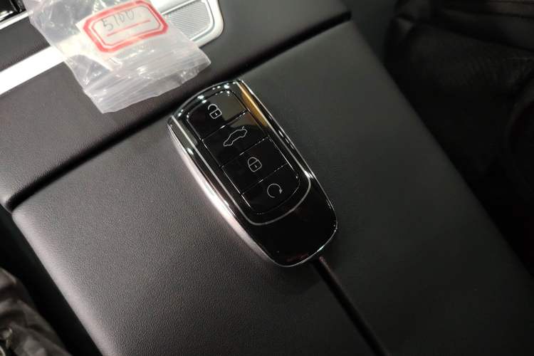 Used Chery Explore 06 C-DM 2024 Luxury Model Vehicle Key