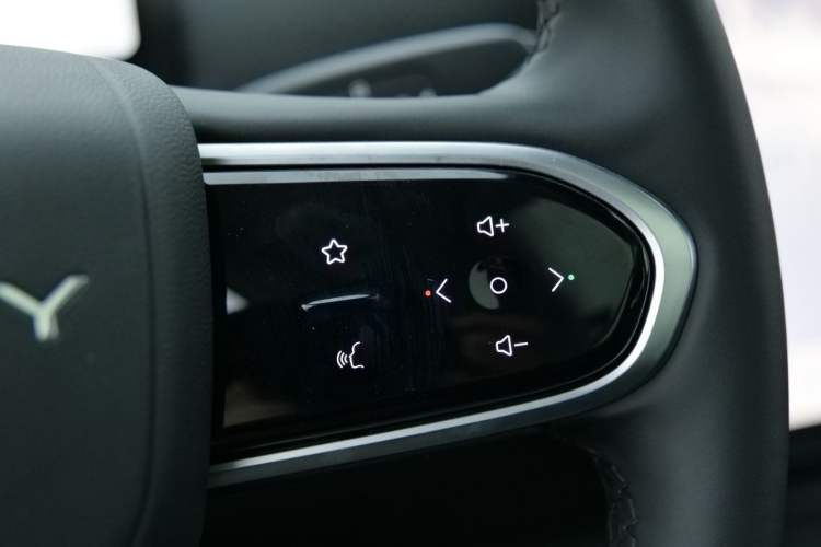 Used Chery Explore 06 C-DM 2024 Luxury Model Interior 7