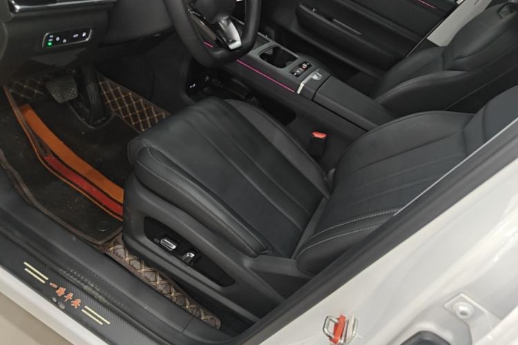 Used Chery Explore 06 C-DM 2024 Luxury Model Left Front Seat