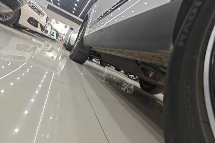 Used Chery Explore 06 C-DM 2024 Luxury Model Left Side Sill