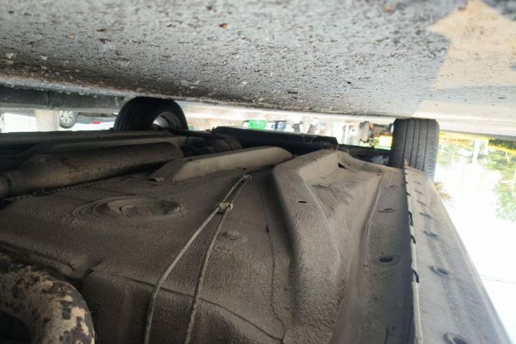 Used Chery Fengyun 2 2010 Hatchback 1.5L Ambition Model Chassis Rear Left