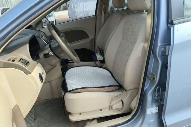 Used Chery Fengyun 2 2010 Hatchback 1.5L Ambition Model Left Front Seat
