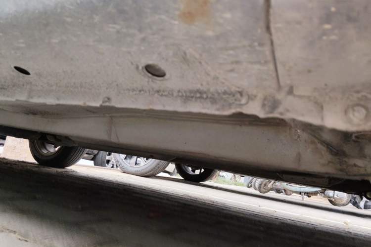 Used Chery Fengyun 2 2010 Hatchback 1.5L Ambition Model Chassis Front Right