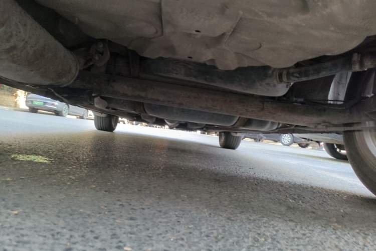Used Chery Fengyun 2 2010 Hatchback 1.5L Powerful Model Chassis Rear