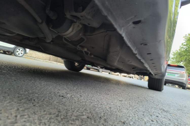 Used Chery Fengyun 2 2010 Hatchback 1.5L Powerful Model Chassis Rear Right
