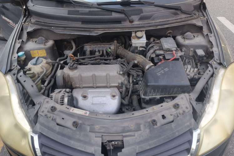 Used Chery Fengyun 2 2010 Hatchback 1.5L Ambition Model Engine Bay