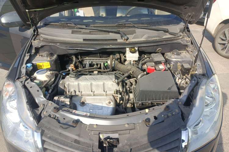 Used Chery Fengyun 2 2010 Hatchback 1.5L Ambition Model Engine Bay