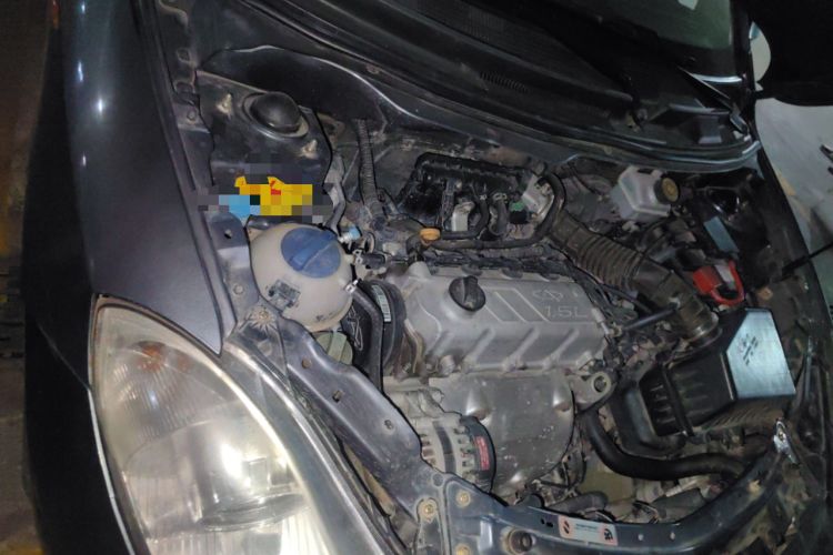 Used Chery Fengyun 2 2010 Hatchback 1.5L Ambition Model Engine Bay Right