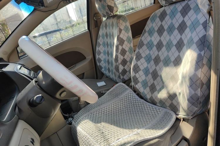 Used Chery Fengyun 2 2010 Hatchback 1.5L Ambition Model Left Front Seat