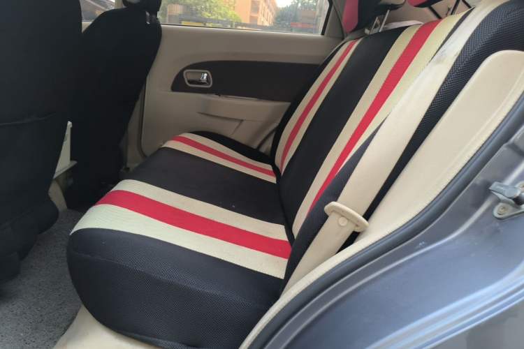 Used Chery Fengyun 2 2010 Hatchback 1.5L Powerful Model Left Rear Seat