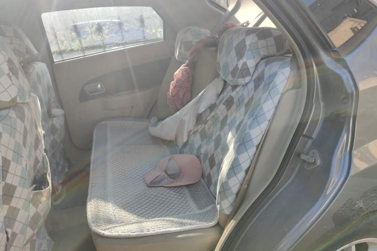 Used Chery Fengyun 2 2010 Hatchback 1.5L Ambition Model Left Rear Seat