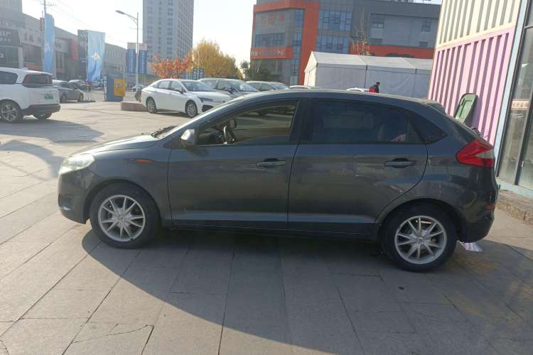 Used Chery Fengyun 2 2010 Hatchback 1.5L Ambition Model Left Side