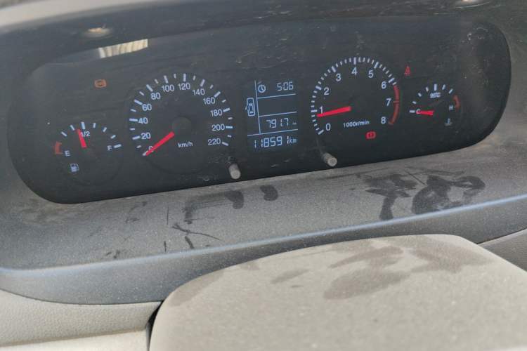 Used Chery Fengyun 2 2010 Hatchback 1.5L Ambition Model Odometer Close Up