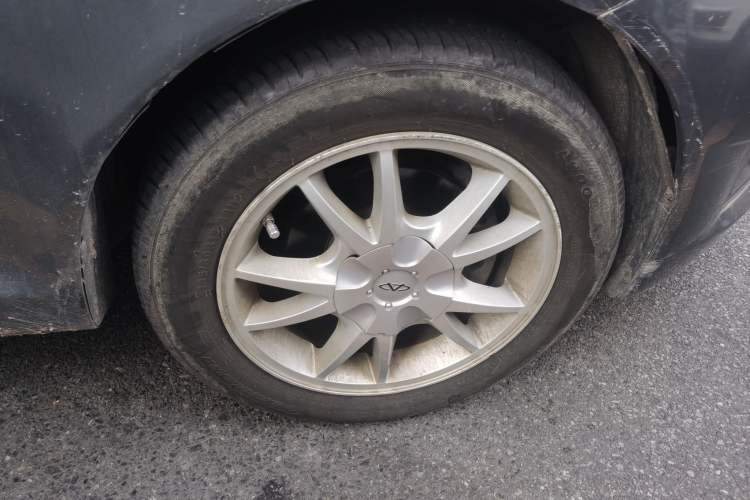 Used Chery Fengyun 2 2010 Hatchback 1.5L Ambition Model Right Front Wheel Hub