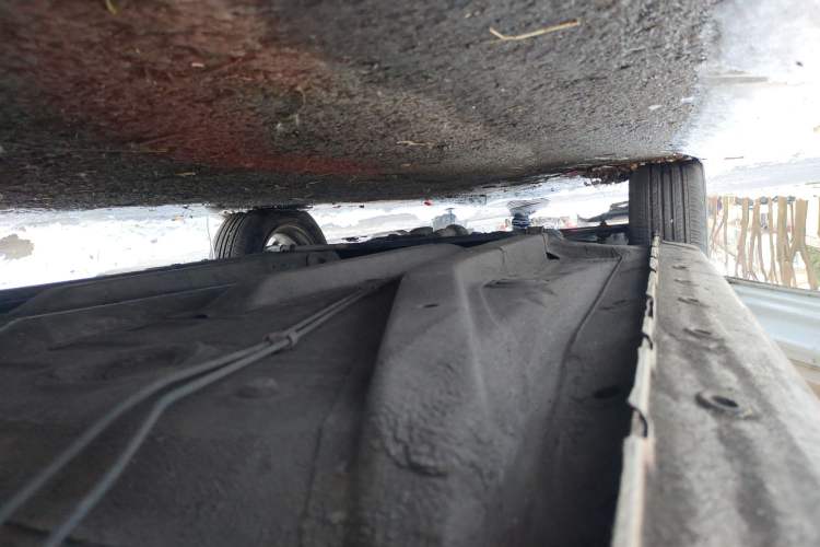 Used Chery Fengyun 2 2010 Hatchback 1.5L Performance Model Chassis Front Left