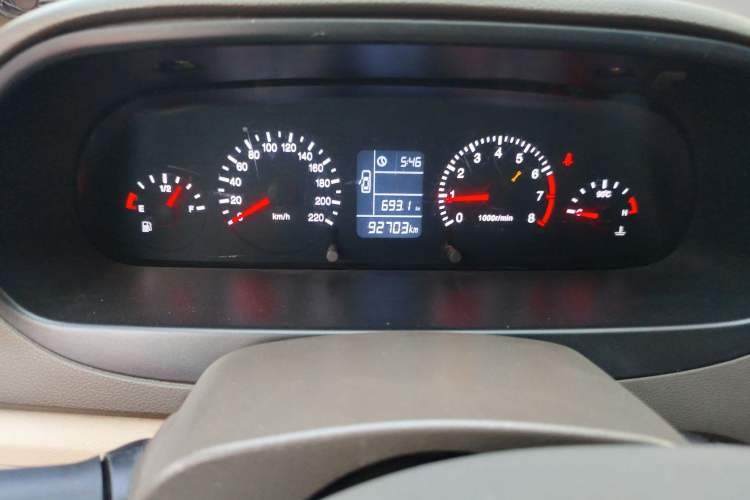 Used Chery Fengyun 2 2010 Hatchback 1.5L Performance Model Odometer Close Up
