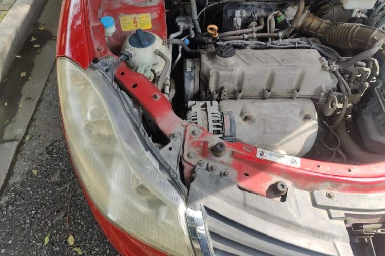 Used Chery Fengyun 2 2010 Hatchback 1.5L Ambition Model Engine Bay Right