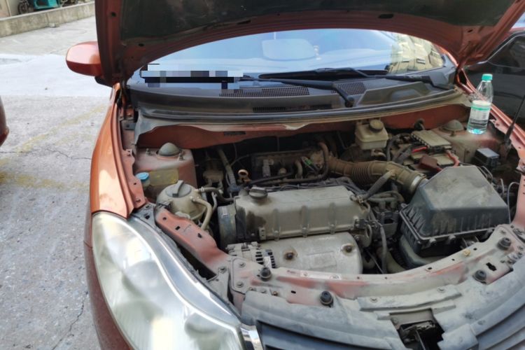 Used Chery Fengyun 2 2010 Hatchback 1.5L Ambition Model Engine Bay Right