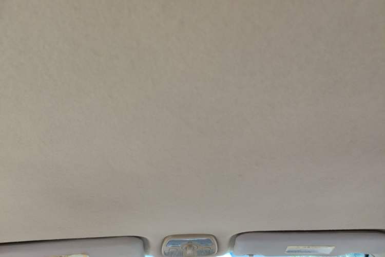Used Chery Fengyun 2 2010 Hatchback 1.5L Ambition Model Headliner