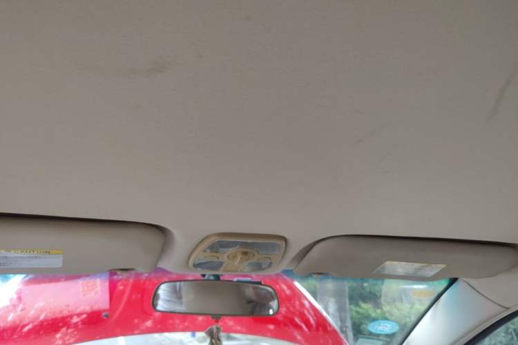 Used Chery Fengyun 2 2010 Hatchback 1.5L Ambition Model Headliner